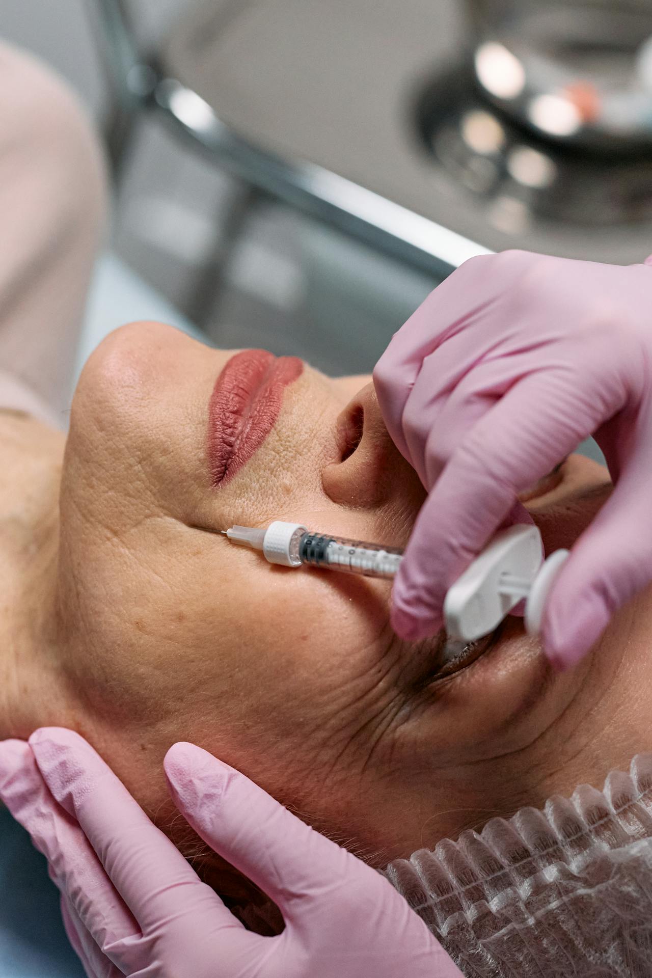 Hialuronskābes izmantošana estētiskajā kosmetoloģijā